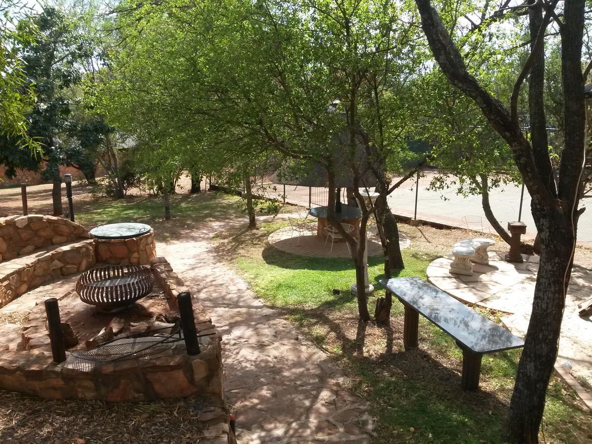 Benlize Lodge Hartbeespoort Exterior foto