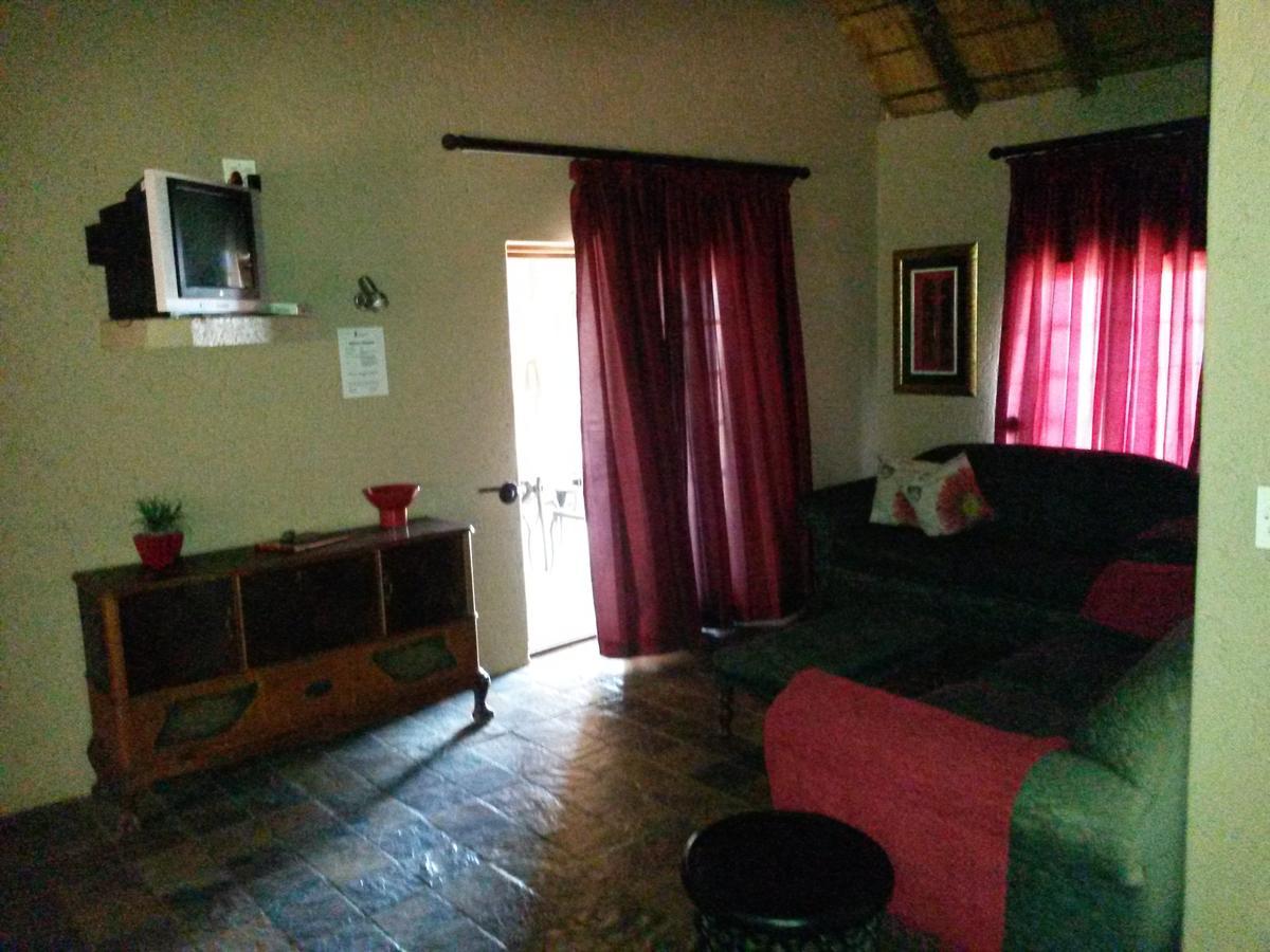 Benlize Lodge Hartbeespoort Quarto foto